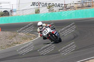 media/Apr-20-2025-AHRMA (Sun) [[393a79c373]]/Race/Group 11 early race/Turn 4b/